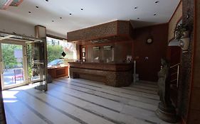 فندق مونوبول